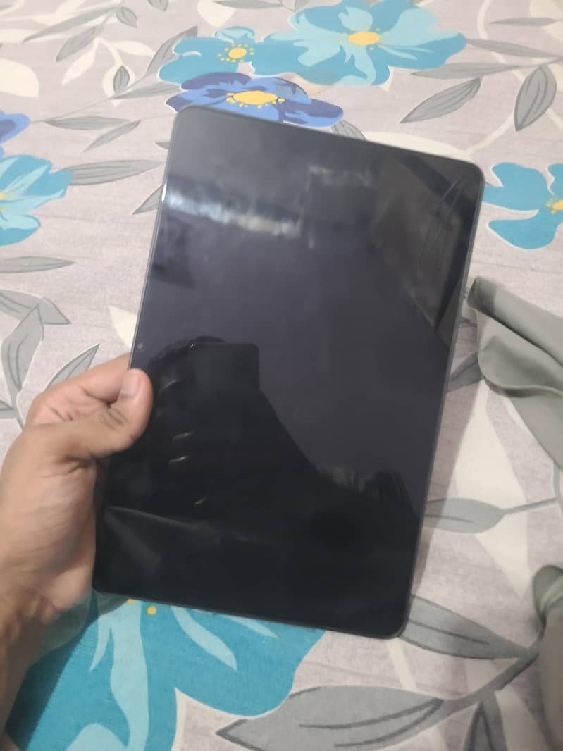 REDMEGIC NOVA TABLET 8