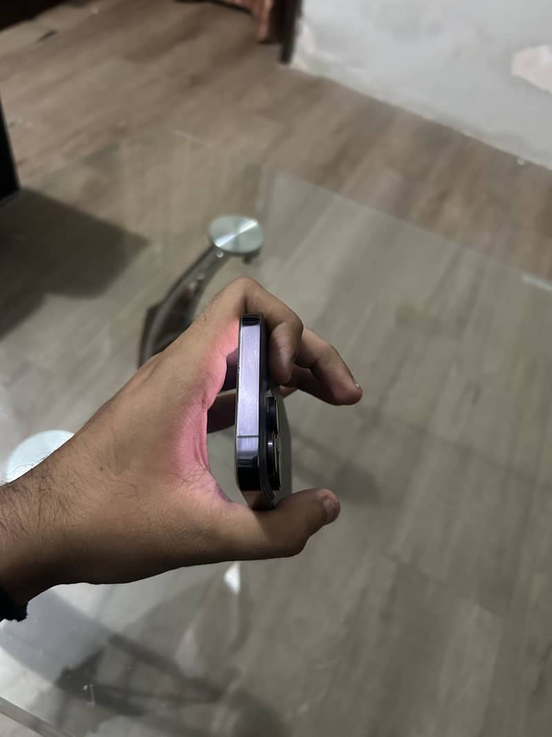 Iphone 14 pro 8