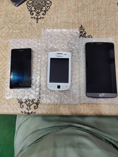 Blackberry Torch 9800, Nokia Lumia 800, LG G3 Genuine Complete Panels