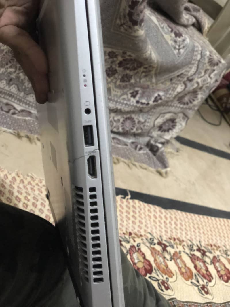 Core I3 5th ganretion Exchange Possible With phone 7