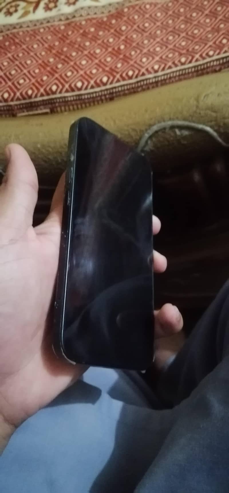 Apple iPhone 13 2