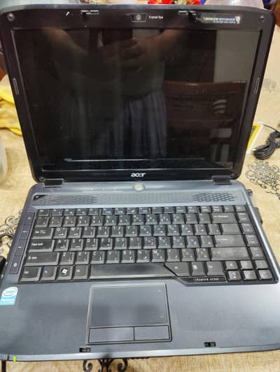 Acer Aspire 4730z Intel Dual Core 4 GB RAM 14 Inch Crystal Display