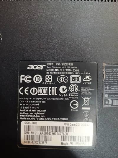 Acer C720 ChromeBook Laptop - 4GB RAM / 128GB SSD Storage - Windows 10