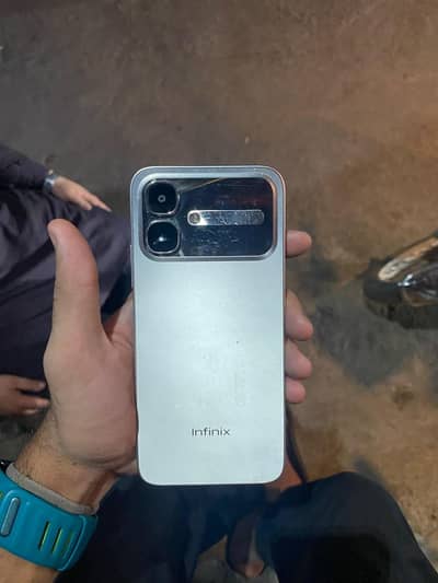 Infinix smart 20 only 15 days used 4 128