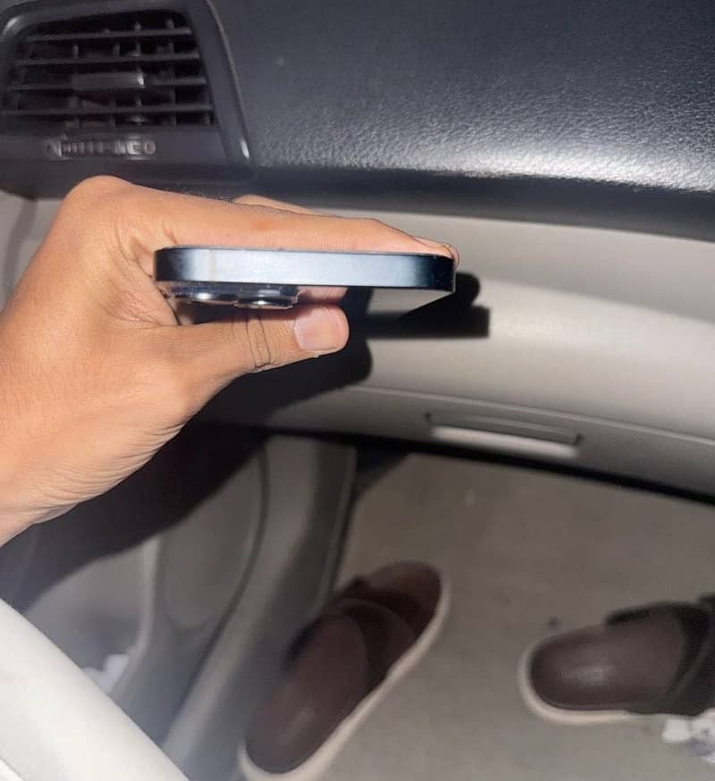 Apple iPhone 14 2