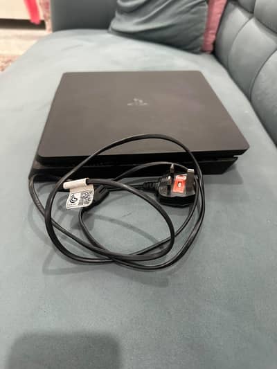 PS4 SLIM 500GB