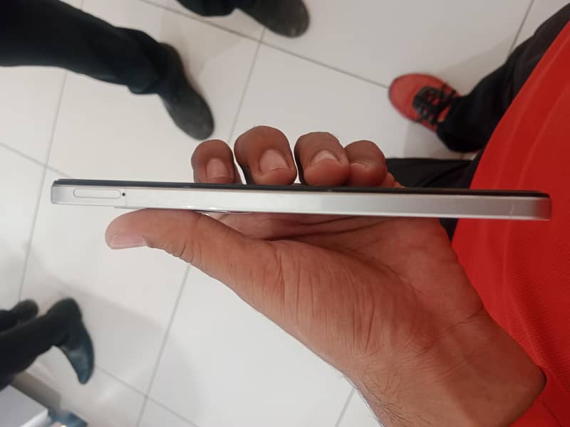 Realme C71 3