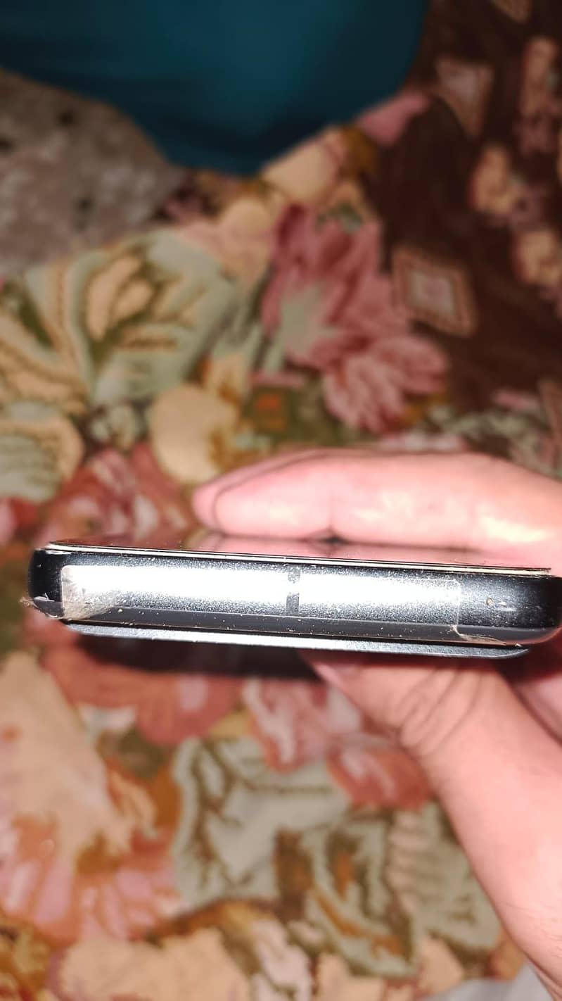 Google Pixel 8 5