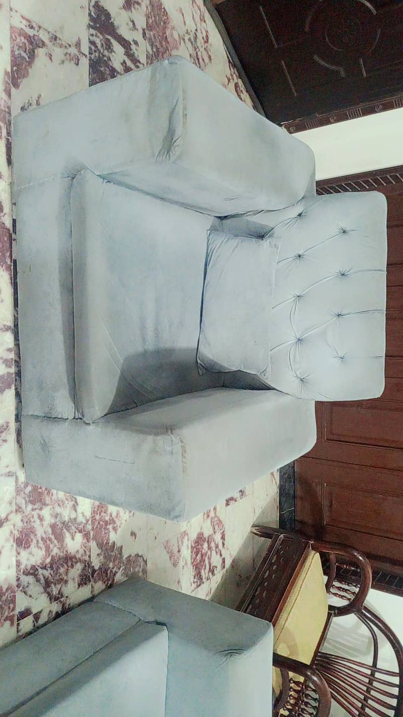 Sofa Set with Table 2