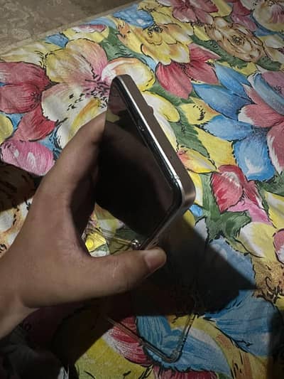 OPPO F21 Pro