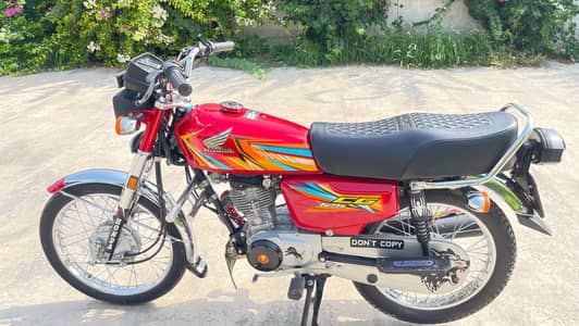 bilkul luch baike