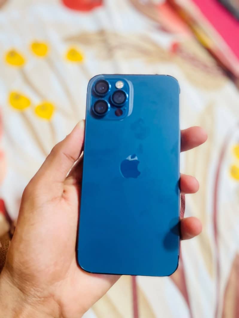 Apple iPhone 12 Pro 1