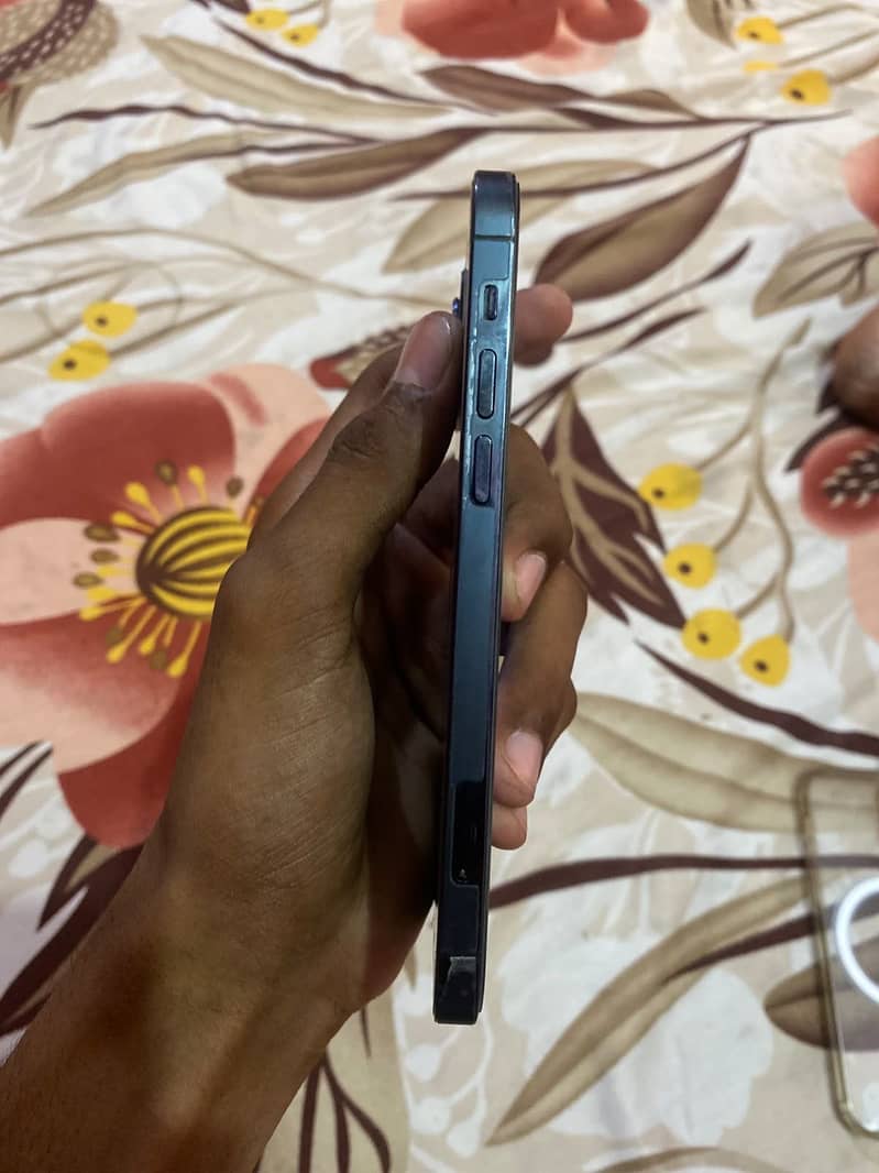 Apple iPhone 12 Pro 5