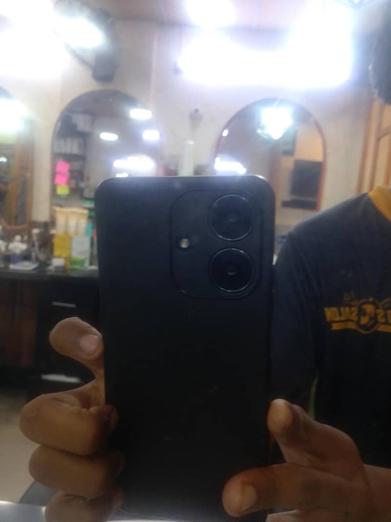 realme 0