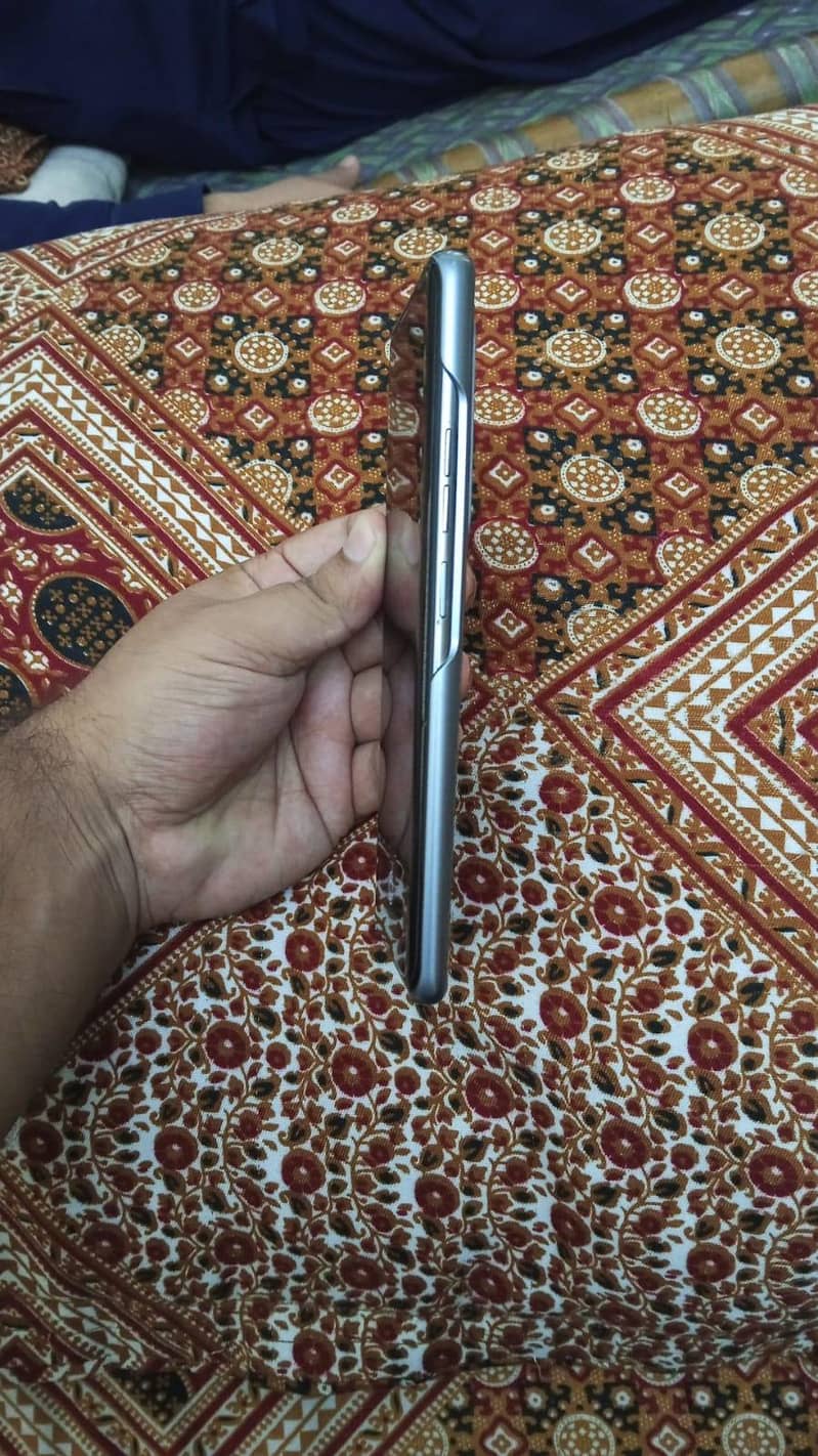 Tecno CAMON 40 Pro 5