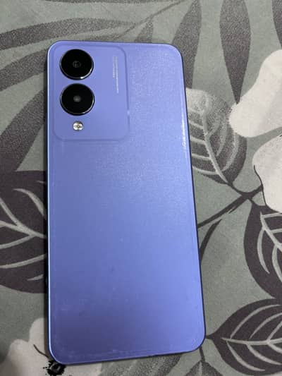 Vivo Y17