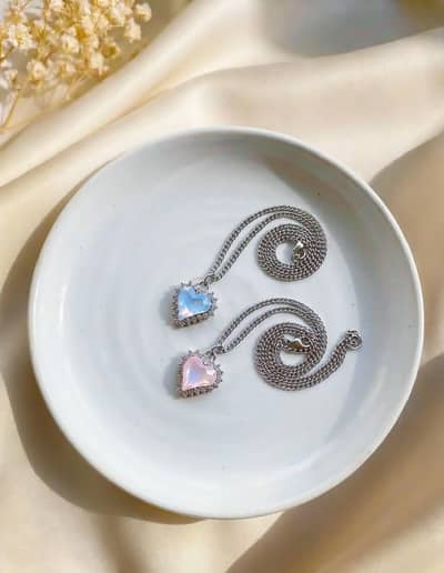 beautiful customize gifts available.