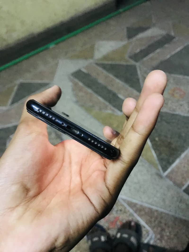 Apple iPhone SE 4