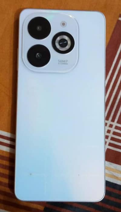 Infinix Smart 8 Pro