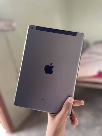 Apple iPad 8 Generation All working in best price