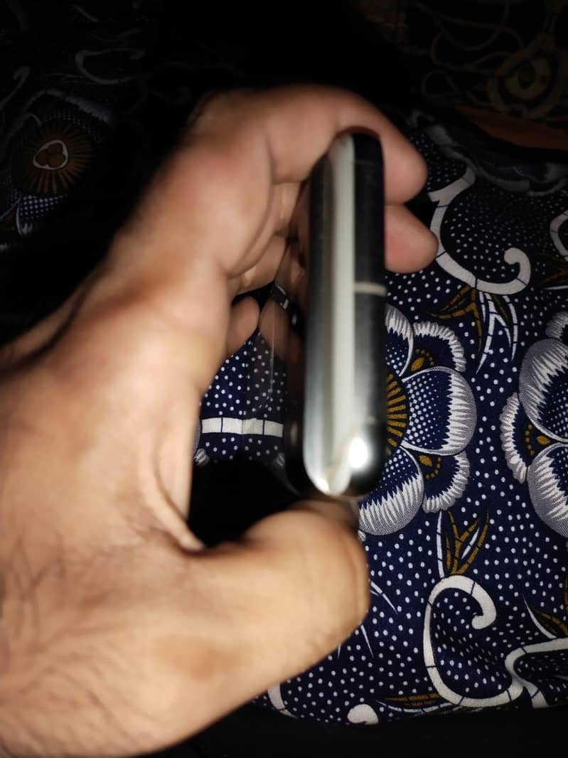 Google Pixel 8 3