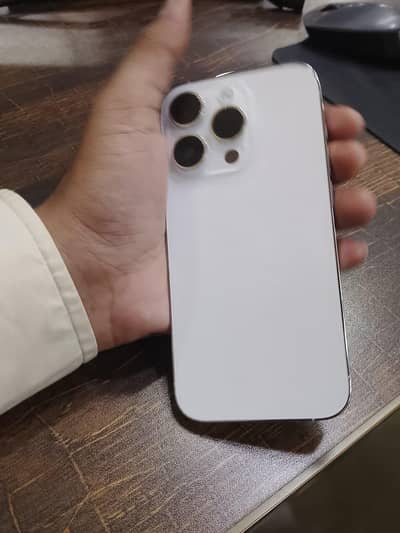 iPhone 14 pro mobile only