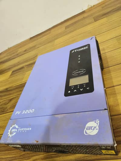 Hybrid inverter 3kv 3200pv working condition