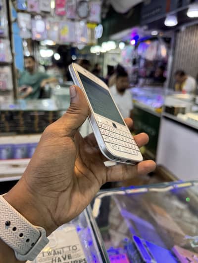 BlackBerry Q20