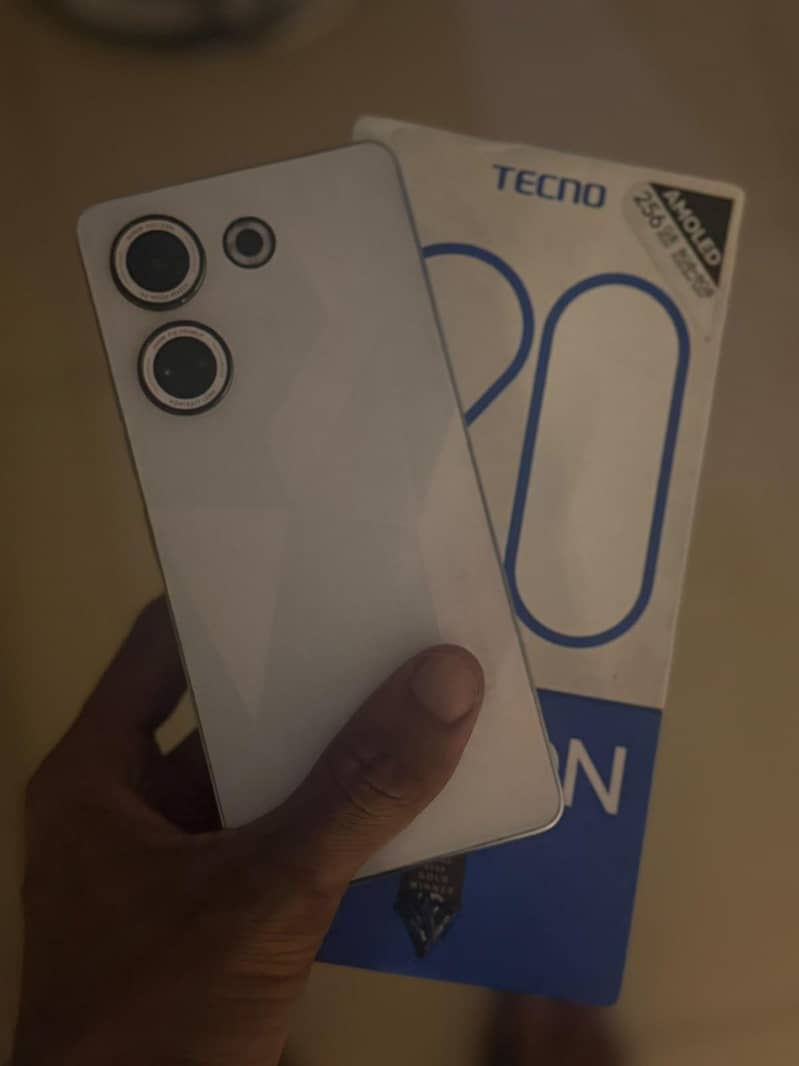 Tecno CAMON 20 1