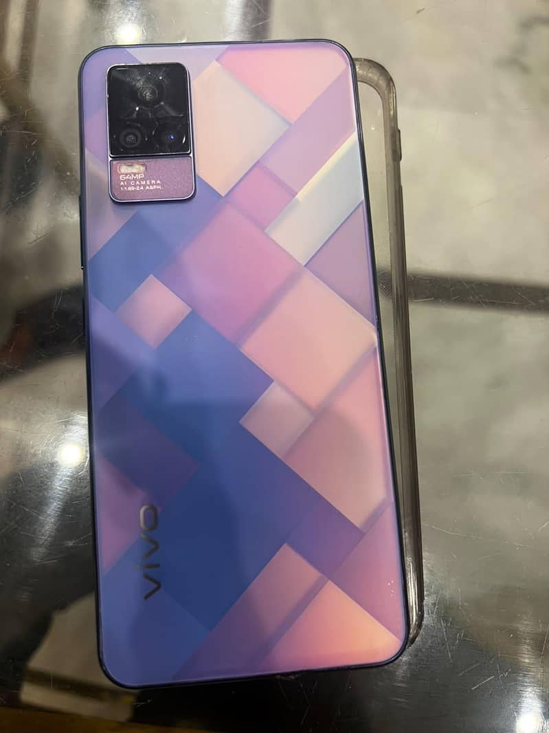 Vivo V21e 1