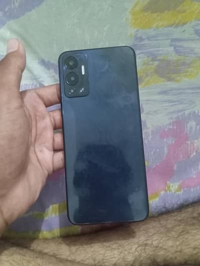 Infinix hot 12