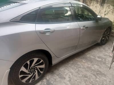 Honda Civic Oriel 2018