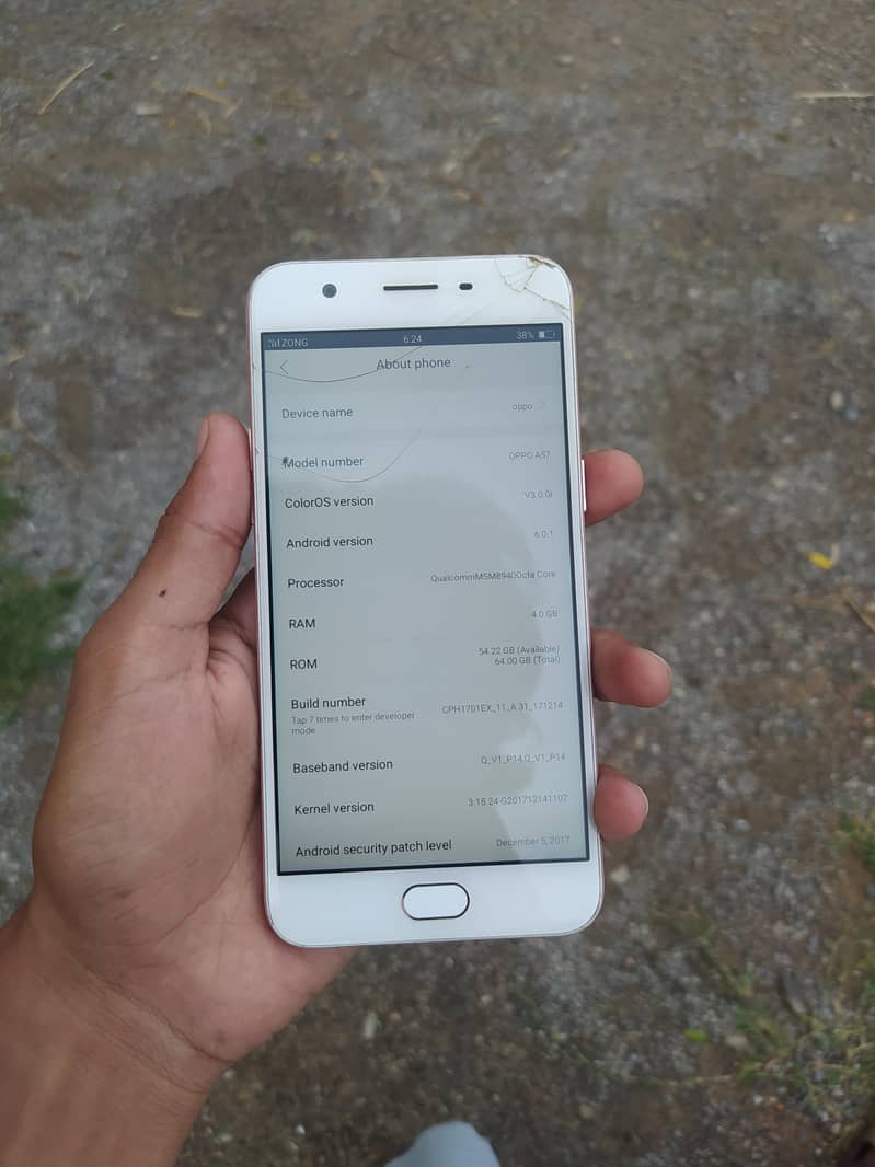 OPPO A57 0