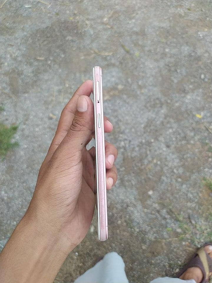 OPPO A57 4