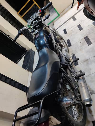 Suzuki GS-150