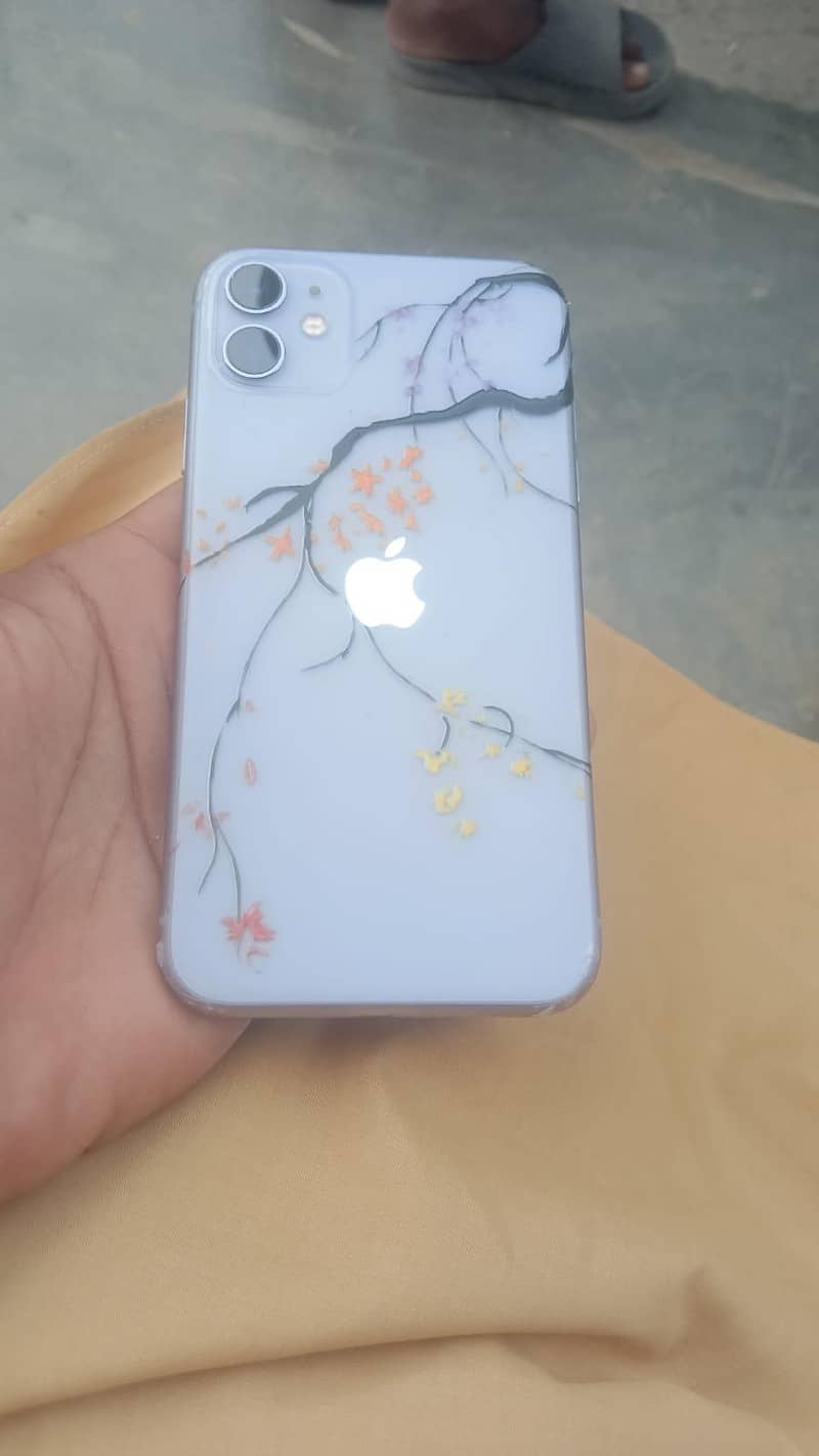 Apple iPhone 11 0