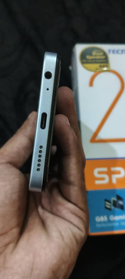 Tecno Spark 20