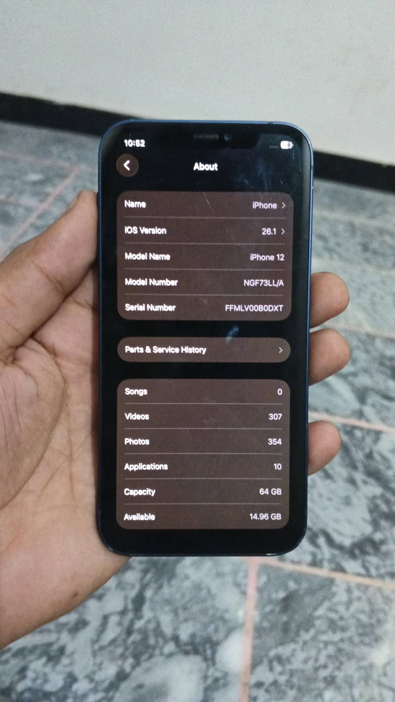 Apple iPhone 12 6
