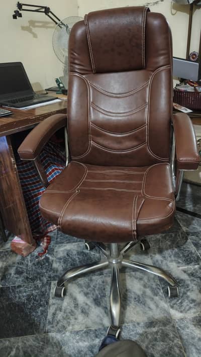 Executive Office Chair