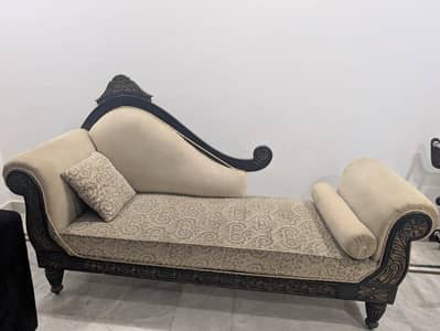 Sofa / Dewan for Urgent SALE