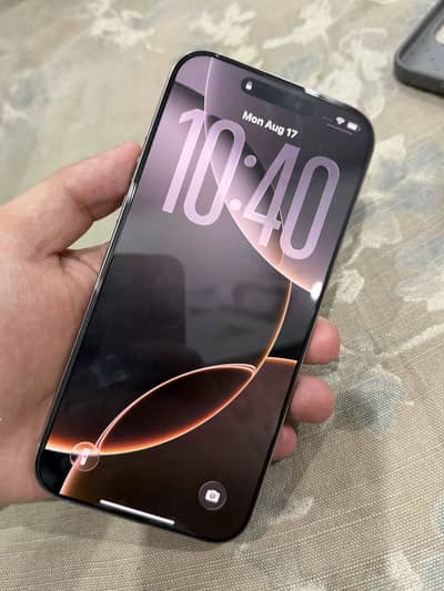 Apple iPhone 16 Pro Max