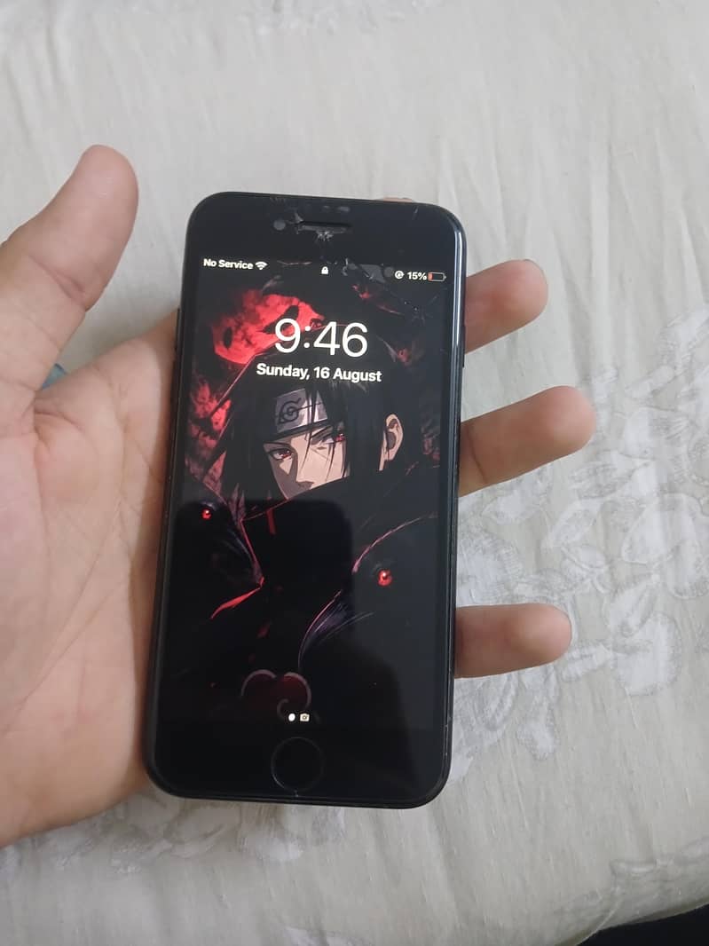 Apple iPhone 7 0