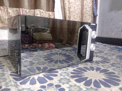 national 20 later micro'oven with box