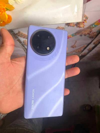 Tecno camon 30s 8+8gb extendable ram and 256gb storage