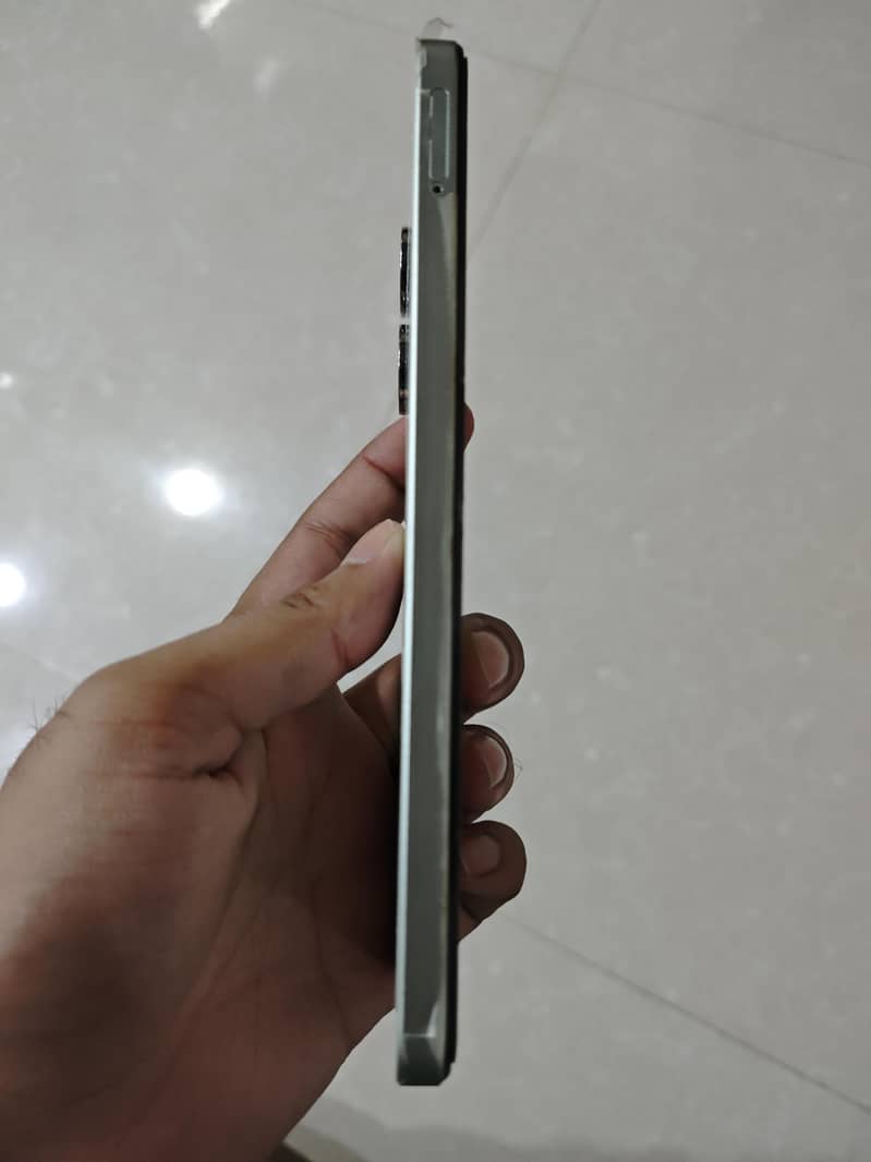 Realme Note 60x 4