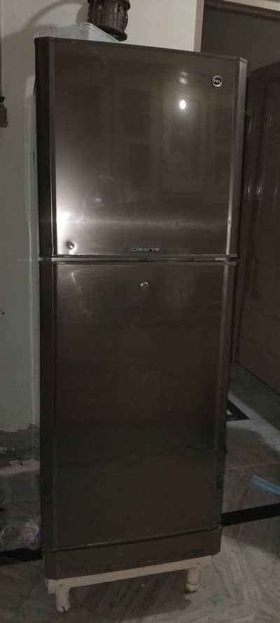 pel fridge for sale good condition