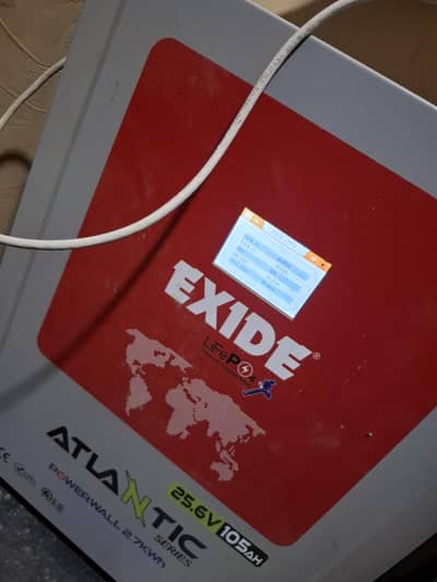 The Exide Atlantic 2.5 kWh (25.6V 105Ah) lithium battery.