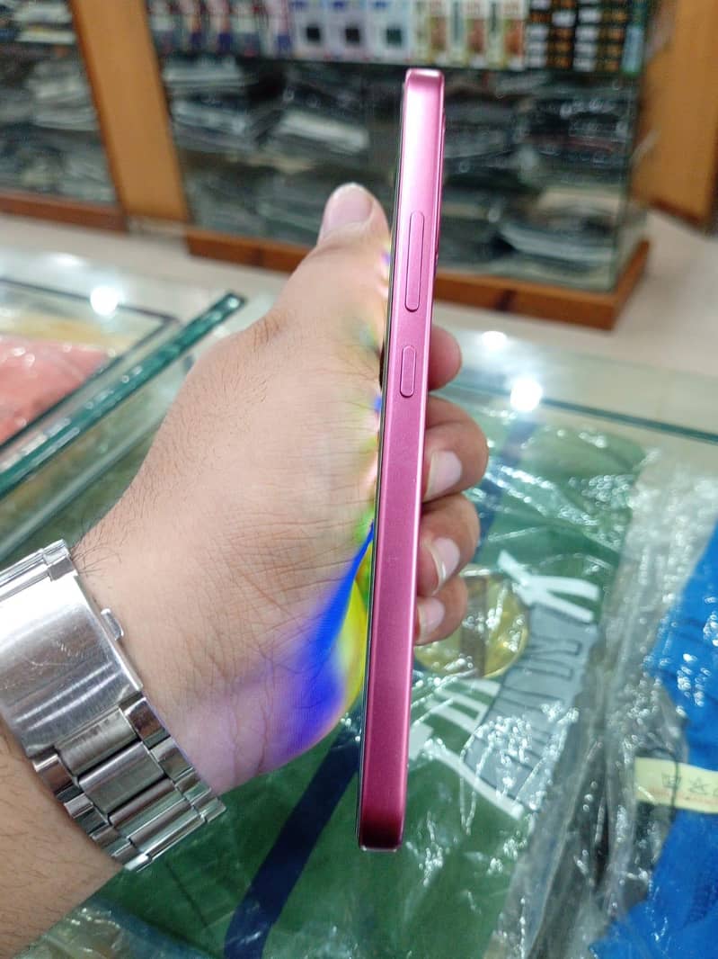 oppo A6pro 7