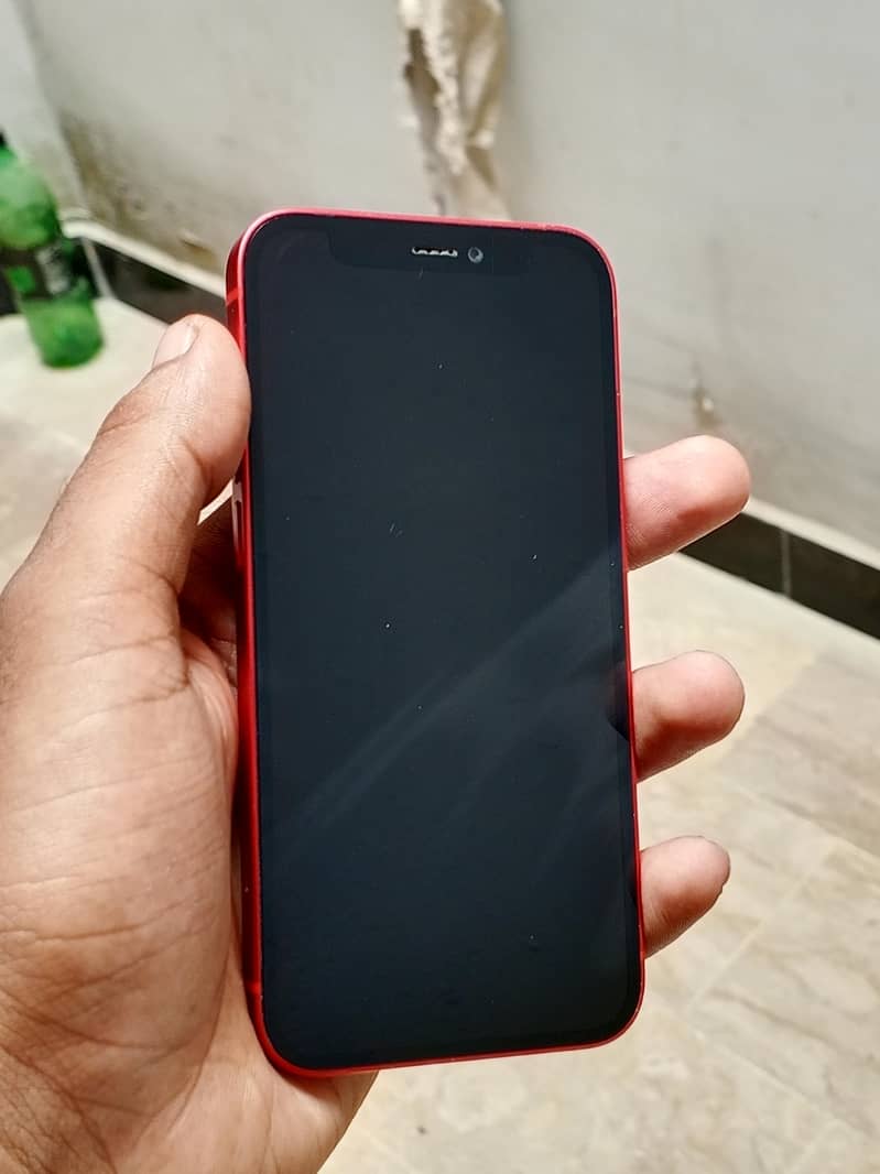 Apple iPhone 12 mini 4
