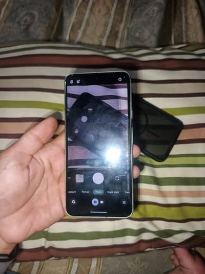 Google Pixel 8